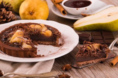 Armut ve çikolata tart.