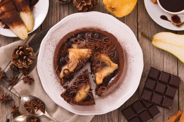 Armut ve çikolata tart.