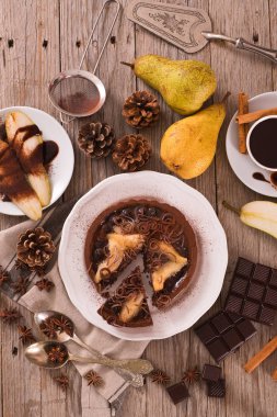 Armut ve çikolata tart.