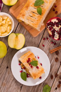 Apple strudel narlı.