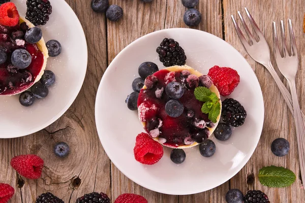 Cheesecakes Mixed Berries White Dish — Stock Photo, Image