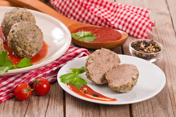 Köttbullar Med Tomatsås — Stockfoto