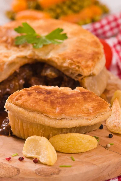 Pastel Carne Tabla Cortar —  Fotos de Stock