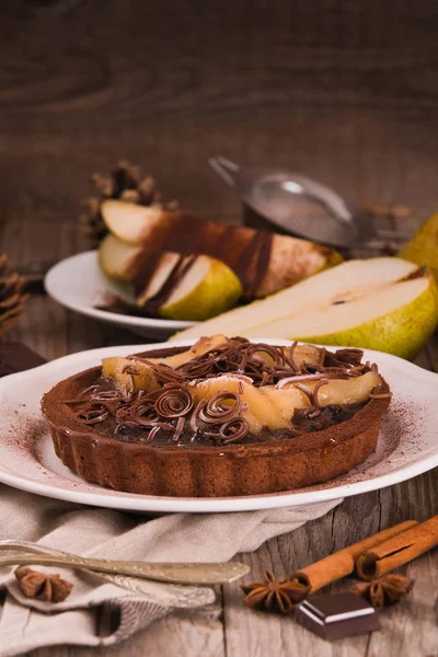 Armut ve çikolata tart.