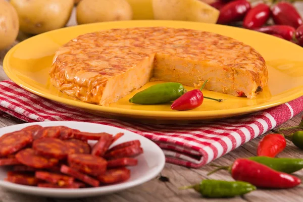 Tortilla Española Con Chorizo —  Fotos de Stock