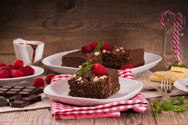 Pastel Chocolate Con Frambuesas — Foto de Stock