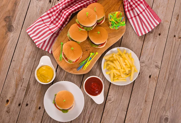 Mini Burgery Deska Krojenia — Zdjęcie stockowe