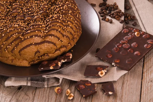 Fából Készült Asztal Csokoládé Kávé Torta — Stock Fotó