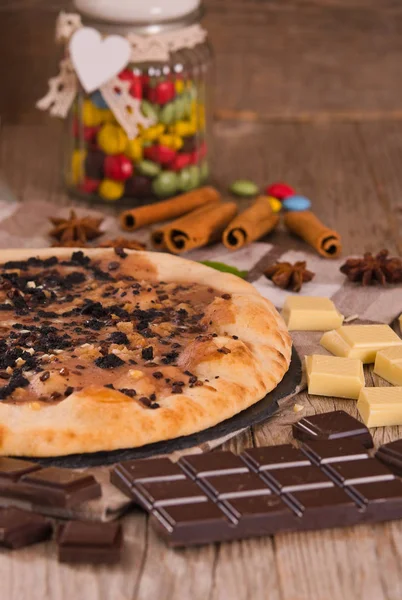 Pizza Chocolate Doce Com Biscoitos — Fotografia de Stock