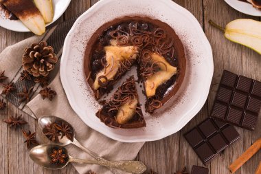 Armut ve çikolata tart.