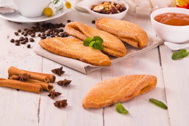 Floransa tatlı puf böreği.