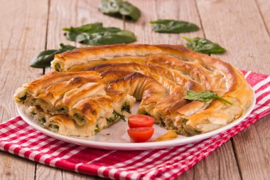 Spanakopita, Yunan ıspanak pasta.