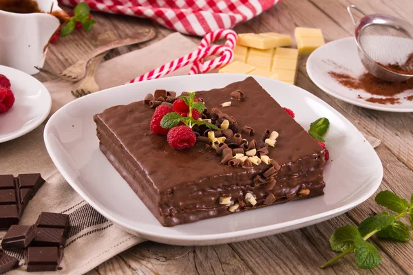 Chocolate Cake Raspberries White Dish — Stock Photo, Image