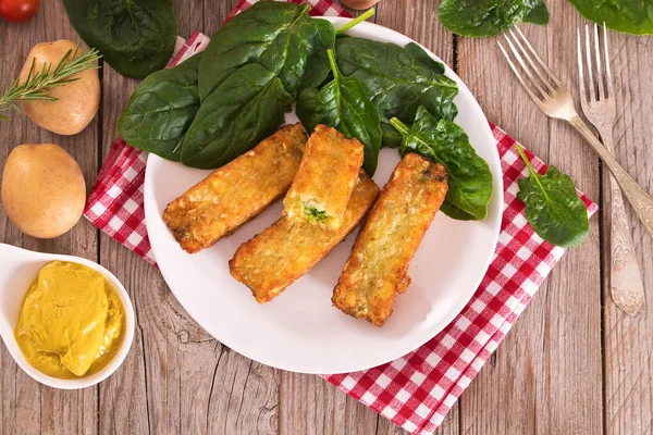 Croquetas Patata Con Espinacas Mozzarella —  Fotos de Stock