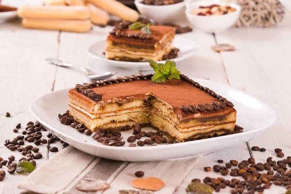 Tiramisu Torta Tejszínnel Töltelék — Stock Fotó