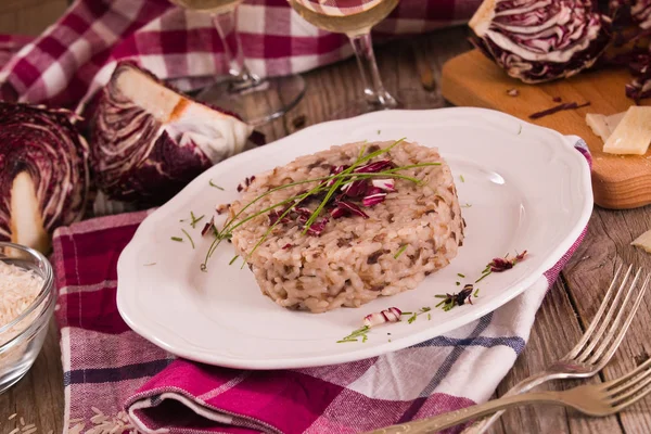 Risotto Met Rode Radicchio — Stockfoto