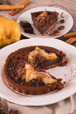 Armut ve çikolata tart.