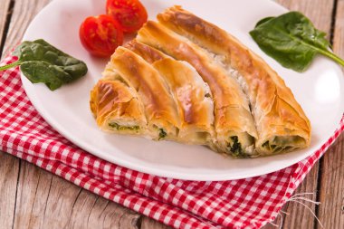 Spanakopita, Yunan ıspanak pasta.