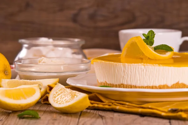 Citron Mascarpone Cheesecake - Stock-foto