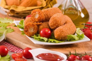 Suppli, İtalyan kızarmış pirinç topları.