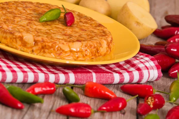 Spansk Omelett Med Chorizo Gul Maträtt — Stockfoto