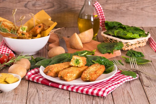 Bramborové Croquety Špenátem Mozzarellou — Stock fotografie