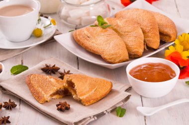 Floransa tatlı puf böreği.