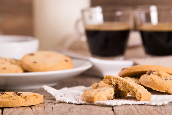 Biscoitos Chocolate Mesa Madeira — Fotografia de Stock