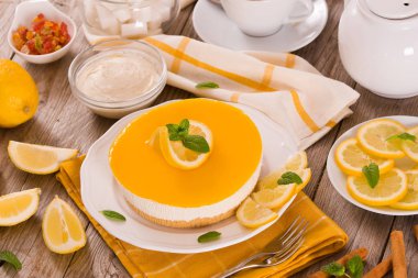 Limon ve mascarpone cheesecake.