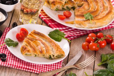 Spanakopita, Yunan ıspanak pasta.