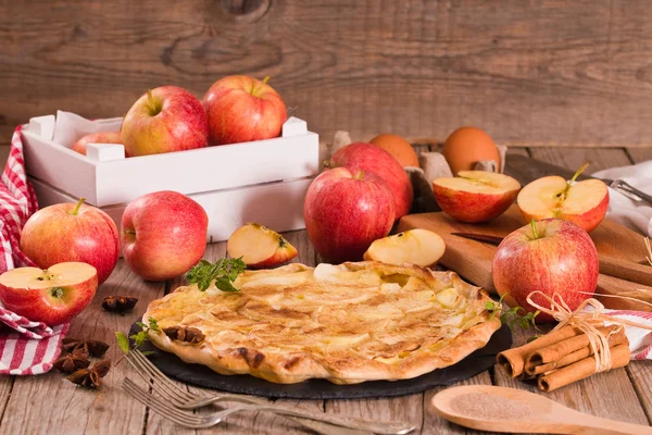 Apple Tart Sugar Cinnamon Topping — Stock Photo, Image