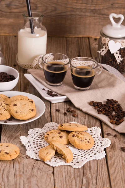 Chocolate Chip Cookies Coffee White Dish — Stock Photo, Image