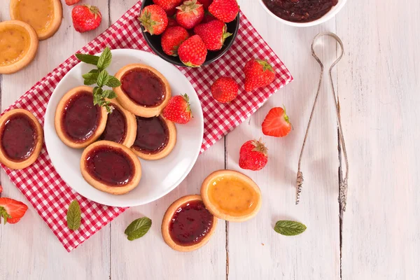 Lemon Straberry Tartlets — Stock Photo, Image