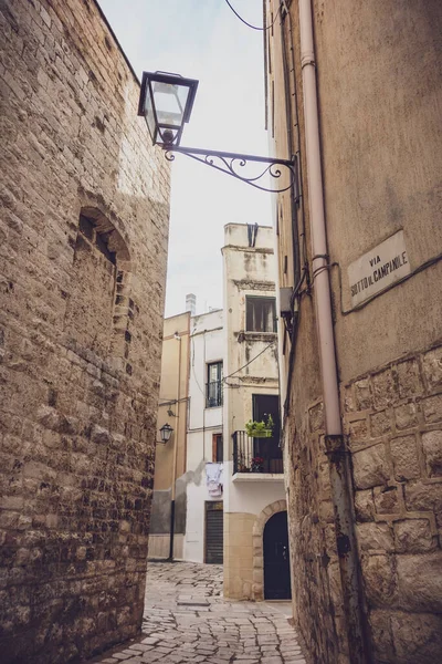 Alleyway Rutigliano Puglia Italia – stockfoto