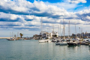 panoramik bari. Puglia. İtalya.
