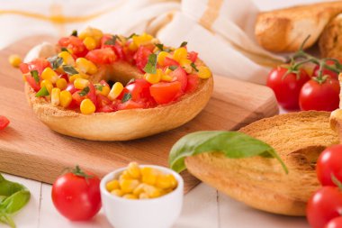 Domatesli friselle..