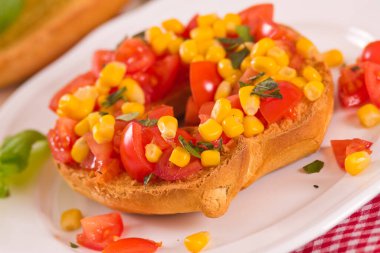 Domatesli friselle..