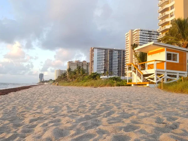 Salida Del Sol Cabaña Playa Miami Beach Florida —  Fotos de Stock