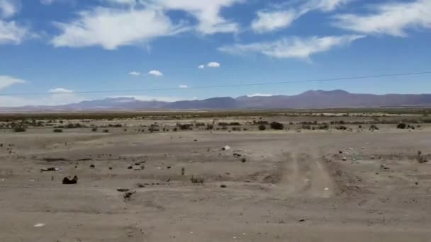 Guidare Attraverso Periferia Uyuni Bolivia Terreno Deserto Vicino Salar Uyuni — Video Stock