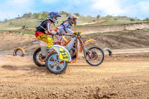 Shymkent Kazachstán Dubna 2018 Dne Volna Lidé Vydali Projížďku Sportovních — Stock fotografie