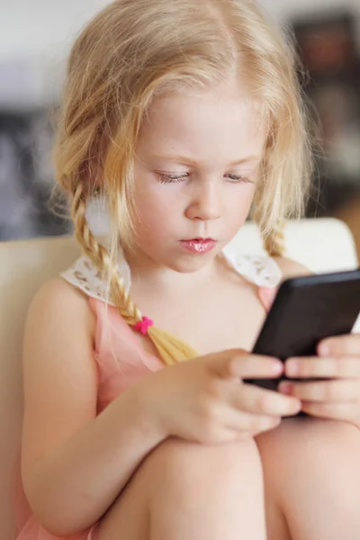 Girl Playing Smartphone Watching Video — Stock Photo, Image