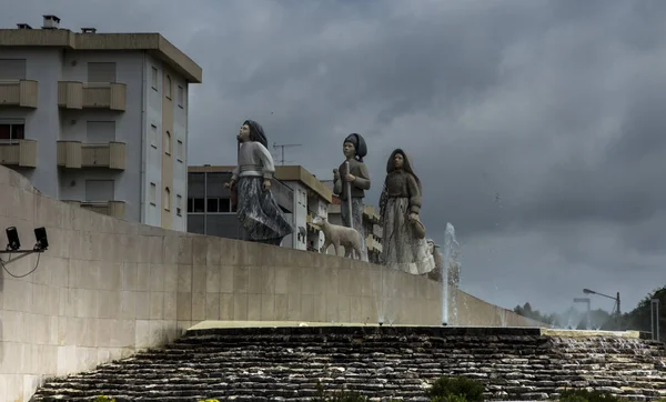 Fatima Portugal Juin 2018 Enfants Fatima Petit Monument Architectural Sur — Photo