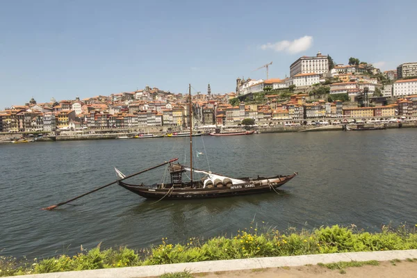 Porto Portugal Juni 2018 Panorama Över Flodmynningen Douro Och Staden — Stockfoto