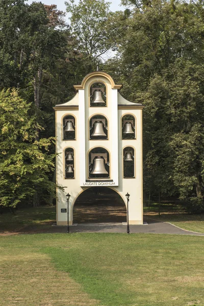 Kamien Slaski Polonya Ağustos 2018 Belfry Kamien Slaski Sarayda Park — Stok fotoğraf