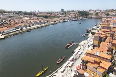 Douro Haliç ve Portekiz Porto şehir panoraması