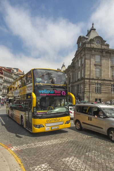 Oporto Portugal Junio 2018 Vista Calle Con Autobús Turístico Ciudad — Foto de Stock