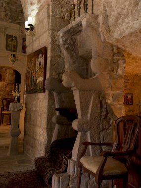 Burçin, Palestine - 11 Temmuz 2015: burçin Arap toprakları Filistin, çok eski bir Hıristiyan kilisenin iç bir parçası. Geleneksel yer 10 cüzamlılar şifa Bibii açıklanan