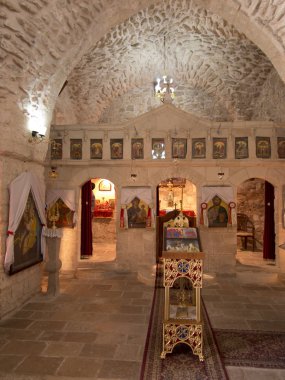 Burçin, Palestine - 11 Temmuz 2015: burçin Arap toprakları Filistin, çok eski bir Hıristiyan kilisenin iç bir parçası. Geleneksel yer 10 cüzamlılar şifa Bibii açıklanan