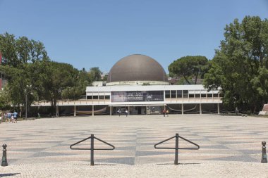Lizbon, Portekiz, 16 Haziran 2018: Calouste Gulbenkian Belem Lizbon, Portekiz, Planetarium. Planetarium 1963-1965 yılları arasında inşa edilmiş.