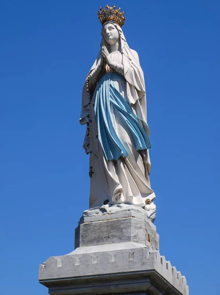 Statue Virgin Mary Lourdes France — Stock Photo, Image